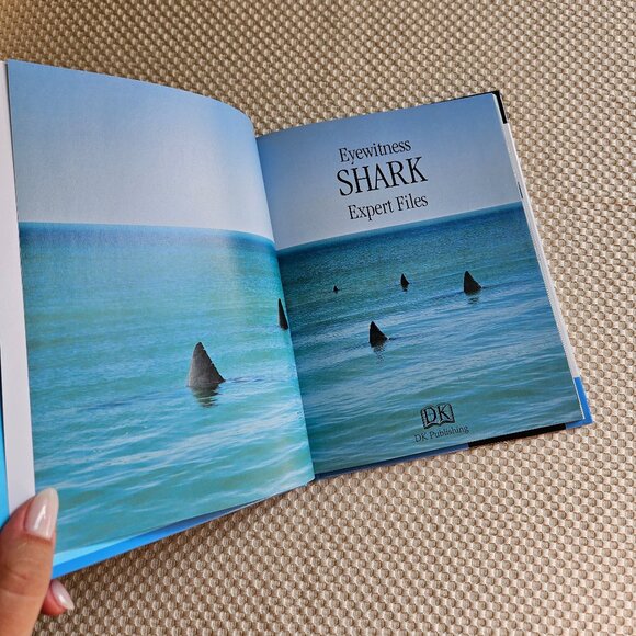 4/$20 2008 Shark - Expert Files - Eyewitness Book with CD - Picture 4 of 10